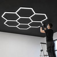 Kit d'éclairage LED hexagonal commercial avec modules de plafond en nid d'abeille connectés