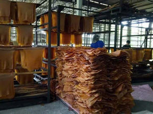 แผ่นรมควันแบบมีโครง RSS1พรีเมี่ยมวัตถุดิบหลักสำหรับการผลิตยานยนต์ - Product Image 2