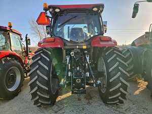 FOURNISSEUR VERIFIÉ DE CHARGEURS CASE IH MAX XUM 135 D'OCCASION 2021 avec grappin, prêts à la vente et à la livraison dans le monde entier - Product Image 2