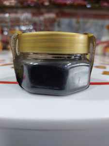 Polvo negro sagrado KALA SINDOOR tradicional hecho a mano para rituales diarios, celebraciones de Festivales y ofrendas espirituales de la India - Product Image 5