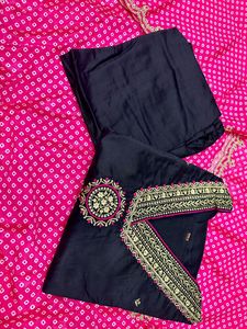 Radiant banarasi ชุดเดรสผ้าไหมและกางเกงสไตล์วินเทจปาร์ตี้พร้อมปักดอกไม้ Chinon dupatta มีขนาด XL - Product Image 2
