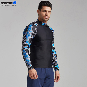 Camiseta de Compresión Deportiva Transpirable Personalizada de Manga Larga para Hombre, Fabricada en Spandex/Poliéster, con Sublimación de Color OEM y Logotipo Personalizado - Product Image 3