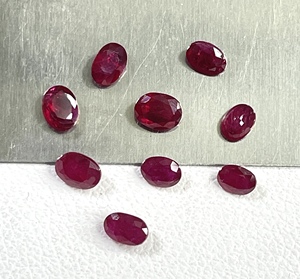 พลอยทับทิมแอฟริกันธรรมชาติทรงรีขนาด 3x4 มม. สีชมพูแดง คุณภาพดี ราคาดีที่สุด สำหรับทำเครื่องประดับ - Product Image 4