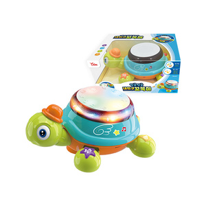 Jouet tambour tortue avec lumières et musique pour enfants de 5 à 7 ans, instrument de musique éducatif en plastique fonctionnant sur piles - Product Image 1