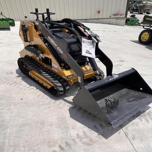 Morbark 600HD Skid Steer Loader à vendre Moteur Kubota à haute performance de travail, y compris moteur Mini chargeuse sur chenilles Chargeur frontal - Product Image 3