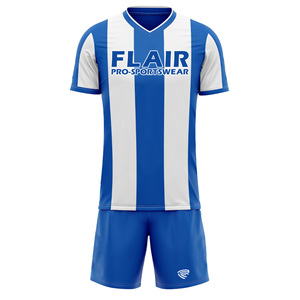 Kits de fútbol retro de diseño personalizado, uniformes de camiseta de fútbol de alta calidad para hombres y niños, conjuntos superiores de moda, nombre España, servicio OEM - Product Image 2