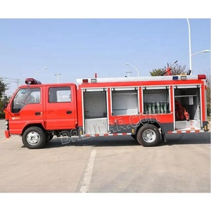 Camión <span class=keywords><strong>de</strong></span> <span class=keywords><strong>Bomberos</strong></span> Mediano ISUZU 4X2 Euro 3 Diésel, Nuevo Modelo, Color Personalizable <span class=keywords><strong>de</strong></span> Fábrica, Capacidad del Tanque <span class=keywords><strong>de</strong></span> Más <span class=keywords><strong>de</strong></span> 10000L, <span class=keywords><strong>en</strong></span> <span class=keywords><strong>Venta</strong></span> - Product Image 3