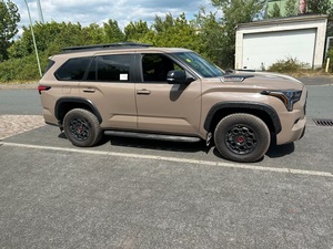 NUOVISSIMA Toyota Sequoia 2026 6 cilindri 3.4L Potenza 436 CV 4x4 Ibrida Euro6d 4WD Trasmissione Automatica Guida a Sinistra - Product Image 4