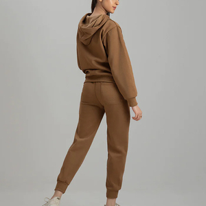 Survêtement 2 pièces avec logo personnalisé pour femmes, vêtements de sport, survêtement avec capuche, design OEM - Product Image 6