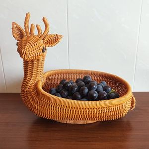 Grande corbeille à fruits en rotin brun en forme d'écureuil Plateau à collation et présentoir à pain en jonc de mer tissé - Product Image 2