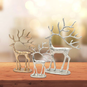 Ensemble de 3 sculptures de table en bois de cerf en aluminium pour centres de table Sculpture de figure de cerf décorative pour la maison - Product Image 4
