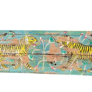 Panel Vintage con Diseño de Tigre, Representando un Tema Animal Icónico - Product Image 3