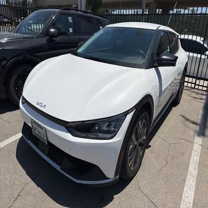 Voiture électrique d'occasion 2024 EV6, longue autonomie, légèrement utilisée - Product Image 1