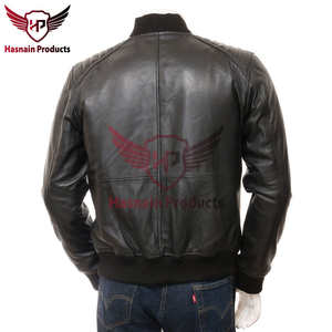 Blouson aviateur en cuir noir de qualité supérieure pour hommes, style baseball classique, torsadé moderne, cuir de mouton nappa matelassé cousu pour l'hiver - Product Image 2