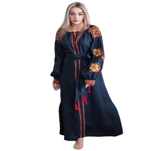 Vêtements Boho broderie ukrainienne conçoit des robes en lin avec gland correspondant ceinture robes Maxi à manches longues - Product Image 1
