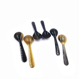 Couverts artisanaux authentiques pour cuillère en corne de buffle éco-consciente pour les acheteurs professionnels et les cuisines de luxe - Product Image 1