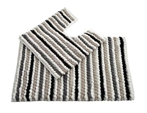 Tapis de bain moderne 2 pièces et piédestal à grosses rayures Bobble pour la maison ou l'hôtel - Product Image 1