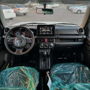 Suzuki Jimny GLX 2025 1,5L AWD Transmission automatique 4 cylindres Essence SUV/Crossover - Product Image 3
