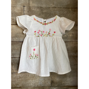 Vestido de lino suave bordado a mano para niñas, estilo informal para el primer cumpleaños de niños pequeños, OEM hecho en Vietnam - Product Image 1