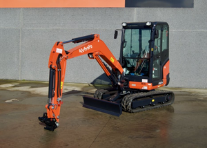 Miniexcavadora Kubota KX027-4 de 2.6 Toneladas, Pocas Horas de Trabajo, Excelente Estado de Funcionamiento, Gran Oferta a Buen Precio - Product Image 3