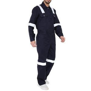 Uniforme de Trabajo con Bolsillos Funcionales y Detalles Prácticos, Corte Moderno, Apto para Tareas de Oficina y de Campo - Product Image 5