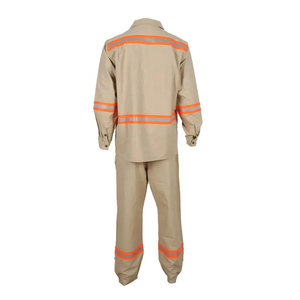 Uniforme de Seguridad Resistente al Fuego e Impermeable para Soldadura y Uso Industrial, Ropa de Trabajo Resistente con Diseño de Alta Visibilidad, Certificado CE - Product Image 4
