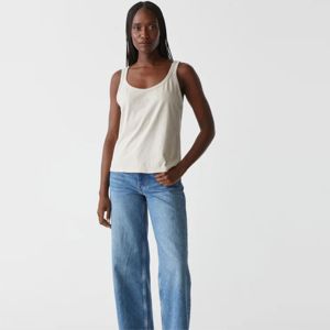 Camiseta sin mangas ligera y transpirable para mujeres activas: perfecta para yoga, gimnasio y deportes al aire libre, material de secado rápido - Product Image 1