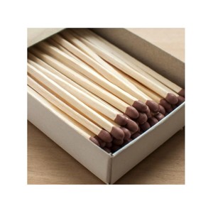 Boîte d'allumettes de sécurité en carton de conception personnalisable à prix d'usine directs avec effet de logo imprimé à flamme stable à allumage rapide - Product Image 1