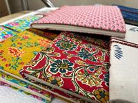 Carnets en papier de coton imprimés en sérigraphie sur mesure, couverture en tissu, designs artisanaux créatifs, portables, pour une écriture réfléchie, promotionnels