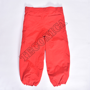 Pantalon de neige rouge durable pour l'extérieur avec poignets élastiques, poches multiples, fermetures éclair sécurisées et ceinture réglable - Product Image 6