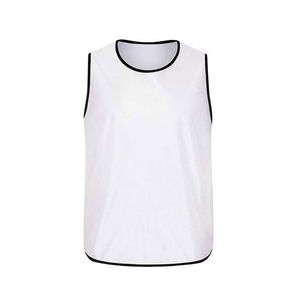 Vêtements de sport respirants en gros personnalisés pas chers gilets d'entraînement de football en maille de basket-ball bavoirs de football réversibles - Product Image 1