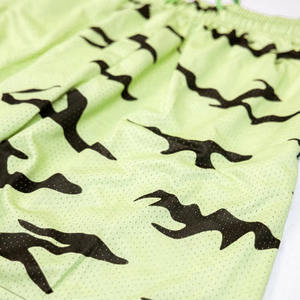 Pantalones cortos deportivos con estampado de sublimación personalizado para hombre, cintura elástica, malla, baloncesto, correr, ropa deportiva, baloncesto con cordón - Product Image 4