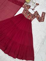 Ensemble Robe Longue Fluide en Tissu Georgette de Renard Pur Ultra Doux pour Femme avec Dupatta et Pantalon Coupe Droite Séchage Rapide Réversible