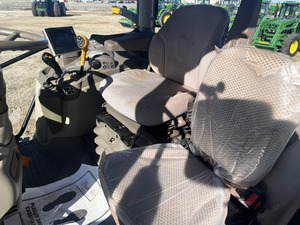 Tracteur agricole John Deere 6155R à prix avantageux, 4 roues motrices, machines agricoles robustes, tracteur John Deere 6155R - Product Image 5