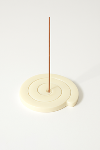 Porte-encens en métal doré élégant avec support d'aromathérapie élégant au design minimaliste pour bureau à domicile support d'encens de qualité supérieure - Product Image 4