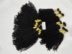 Vente en gros de haute qualité Extensions de cheveux Remy vietnamiens Cheveux humains vierges bouclés noirs naturels en vrac - Product Image 6