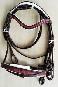 Vente en gros de bride de cheval en cuir fantaisie de qualité supérieure avec forme anatomique et bride de cheval en cuir réglable rembourrée souple - Product Image 2