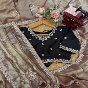 Sari VASTRA COTTAGE Fendy de seda con bordado de hilo, diseño de diseñador, para fiestas, bodas, sari étnico con blusa de seda mono benglori - Product Image 4