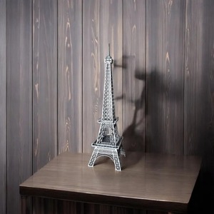 Torre Eiffel de París de metal resistente, perfecta para regalos de boda y decoración vintage, disponible a granel de proveedores indios - Product Image 2