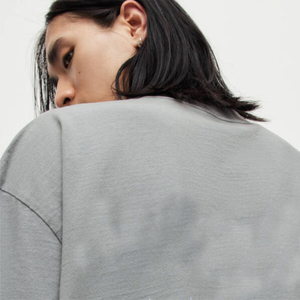 เสื้อยืดผ้าฝ้ายสะพายไหล่โอเวอร์ไซส์สำหรับผู้ชายแบบเรียบง่ายใส่สบายใส่ได้ทุกวันพอดีตัวใส่สบาย - Product Image 5