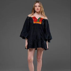 Vente chaude femmes Blouse rétro Style National bohême broderie à lacets gland hors épaule meilleure lanterne haut à manches femmes en vrac - Product Image 1