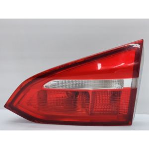 LUZ DE FRENO TRASERA DERECHA INTEGRADA EN LA PUERTA FORD Focus S. Wagon 6ª Serie F1EB13A602BA (15>18) - Product Image 1