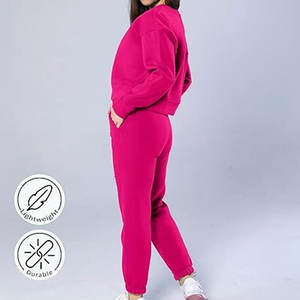 Conjunto de chándal de invierno personalizado de dos piezas para mujer, Top corto de color sólido con Sudadera con capucha y pantalones cortos - Product Image 4