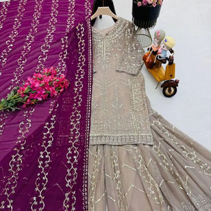 Top de travail et palazzo avec broderie Dupatta Dupatta Designer Heavy Look Party Wear Faux Georgette Heavy - Product Image 1