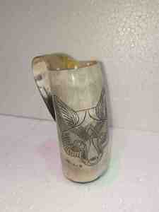 Gobelet en corne viking artisanal, original, médiéval, gobelet à boire en corne de bœuf, commande en gros - Product Image 2