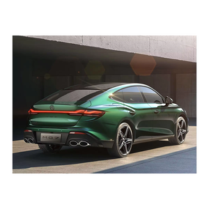 Venta al por Mayor MG5 Modelo 2026 180DVVT Edición Global de Lujo, Sedán Compacto de Gasolina, 5 Asientos, 4 Puertas, Techo Solar Eléctrico, en Stock - Product Image 2