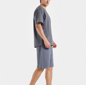 Nueva llegada transpirable hombres camiseta venta al por mayor Casual verano ropa personalizada fabricante camiseta moda Color sólido hombres camiseta - Product Image 2