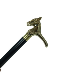 Bastón Premium de lujo con diseño personalizado y aspecto moderno con mango de fundición de latón plateado elegante para uso de seguimiento al aire libre - Product Image 4