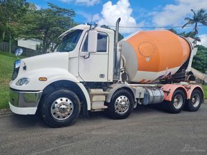 Camión hormigonera Columbia 12 Cbm/10cbm en stock a la venta 0 - Product Image 6