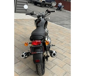 SUPER NOUVEAU 2026 Royals <span class=keywords><strong>Enfield</strong></span> INT650 Black Pearl Nouvelle <span class=keywords><strong>Moto</strong></span> de Route - Product Image 4